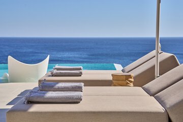 Beach/ocean view