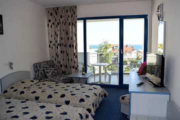 Photo 14