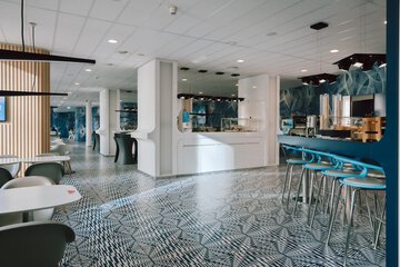 Breakfast area