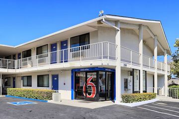 Motel 6 Walnut Creek CA