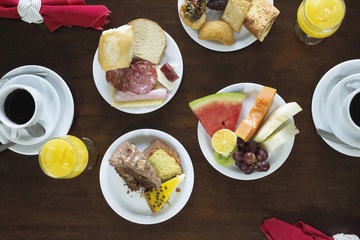 Breakfast meal