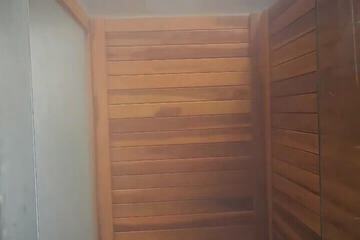 Steam room