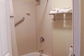 Room 54 of 79