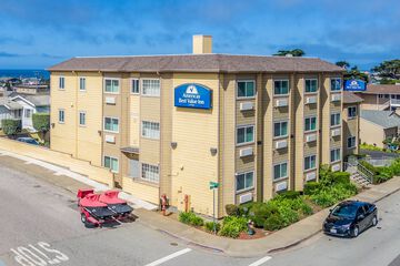 Hotel 4 of 41