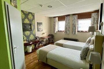 Photo 23