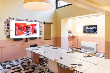 Meeting facility