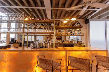 Snack bar