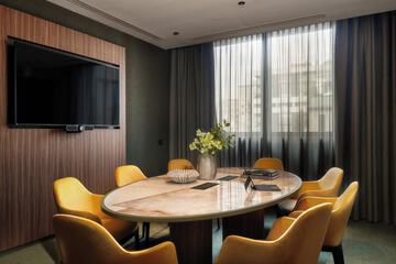 Meeting facility