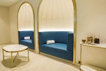 Spa reception
