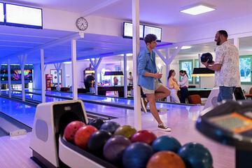 Bowling