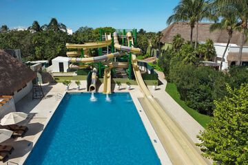 Aqua center