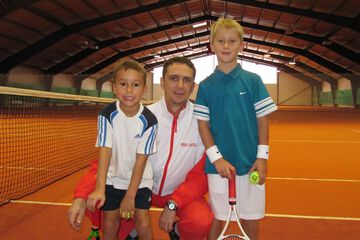 Tennis court