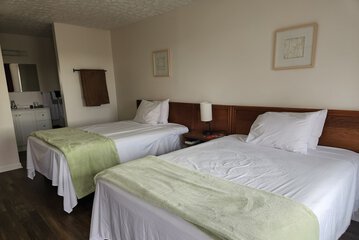 Room 20 of 28