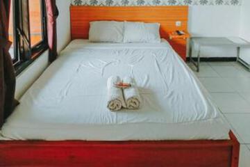Photo 28