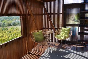 Massage in accommodation