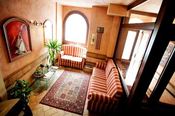 Reception hall