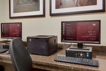 Business Center 43 of 43