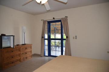 Photo 35