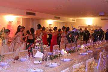 Banquet hall