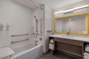 Bathroom shower