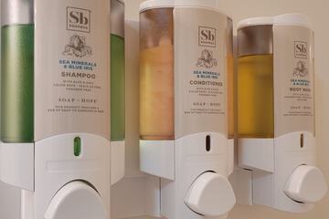 Bathroom amenities