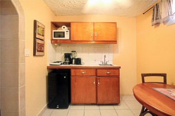 Private kitchenette