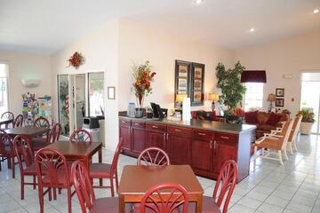 Breakfast area