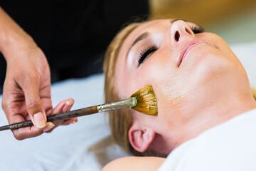 Facial