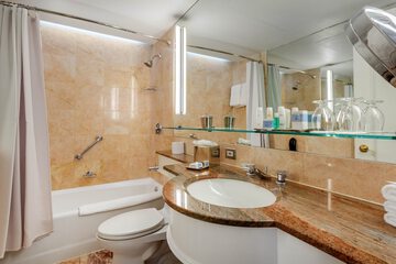 Terrace/Patio 125 of 125