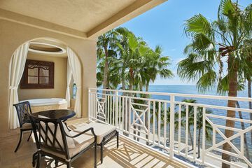 Beach/ocean view