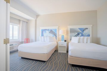 Room 53 of 113
