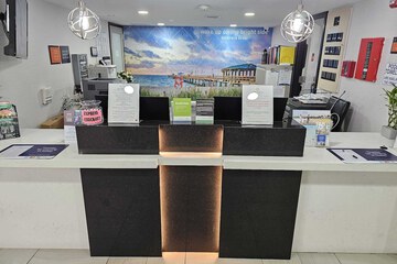 Check-in/check-out kiosk