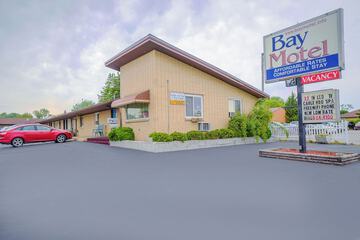Bay Motel