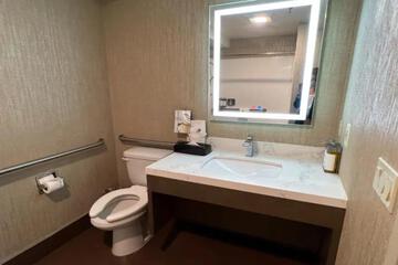 Photo 42