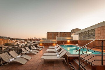 Rooftop terrace