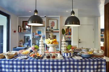 Breakfast buffet