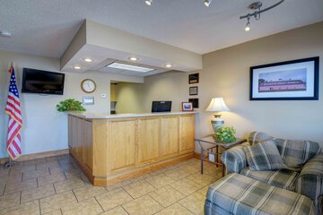 Check-in/check-out kiosk