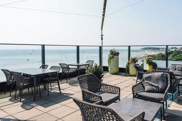 Sundeck