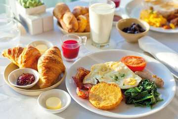 Breakfast buffet