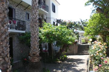 Photo 36