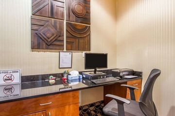 Business Center 69 of 69
