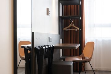 Room amenity