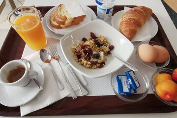 Breakfast meal
