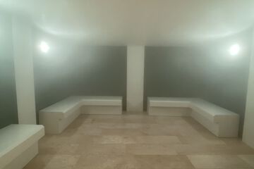 Steam room