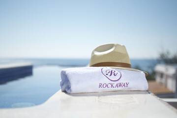 Rooftop pool