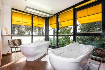 Treatment room