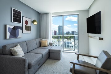 Room 39 of 65