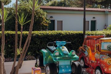 Children's play area - outdoor