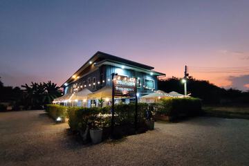 Front of property - evening/night