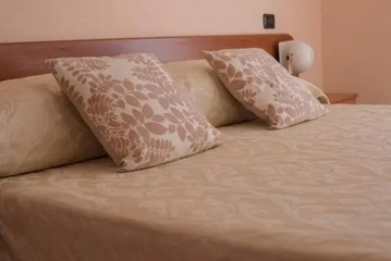 guest_rooms